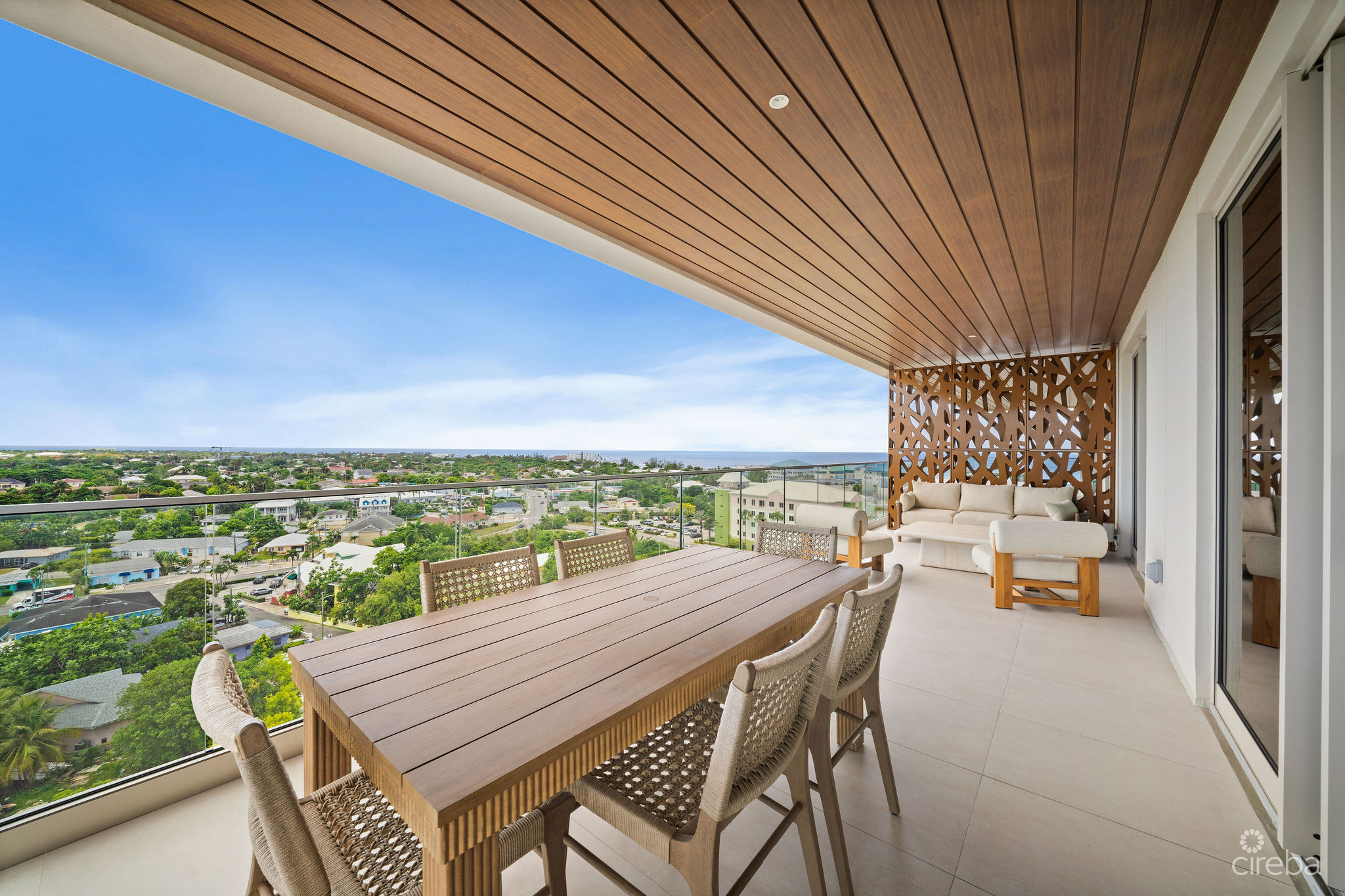 ONE | GT RESIDENCES – UNIT 917