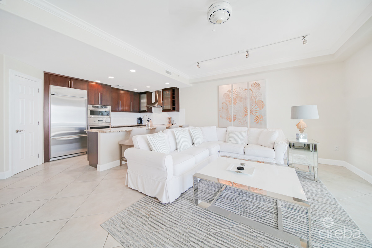 SOUTH BAY BEACH CLUB, 3BR CONDO WITH PARKING SPACE