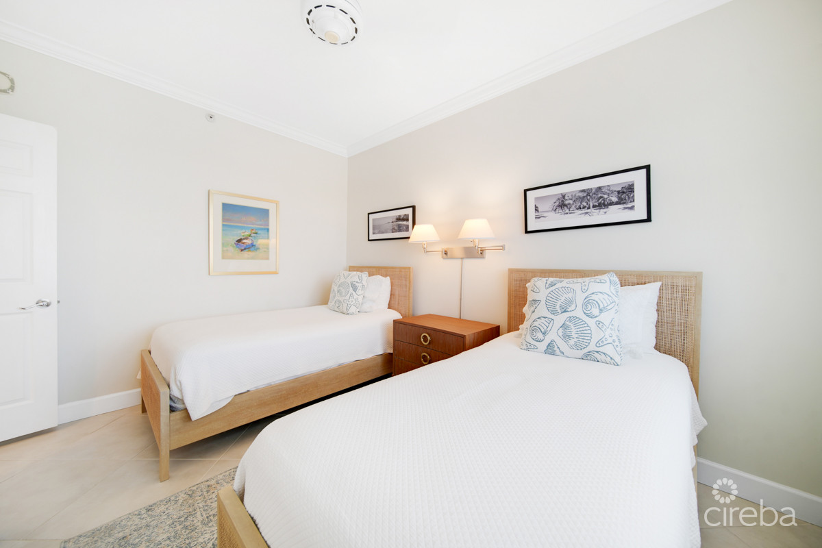 SOUTH BAY BEACH CLUB, 3BR CONDO WITH PARKING SPACE