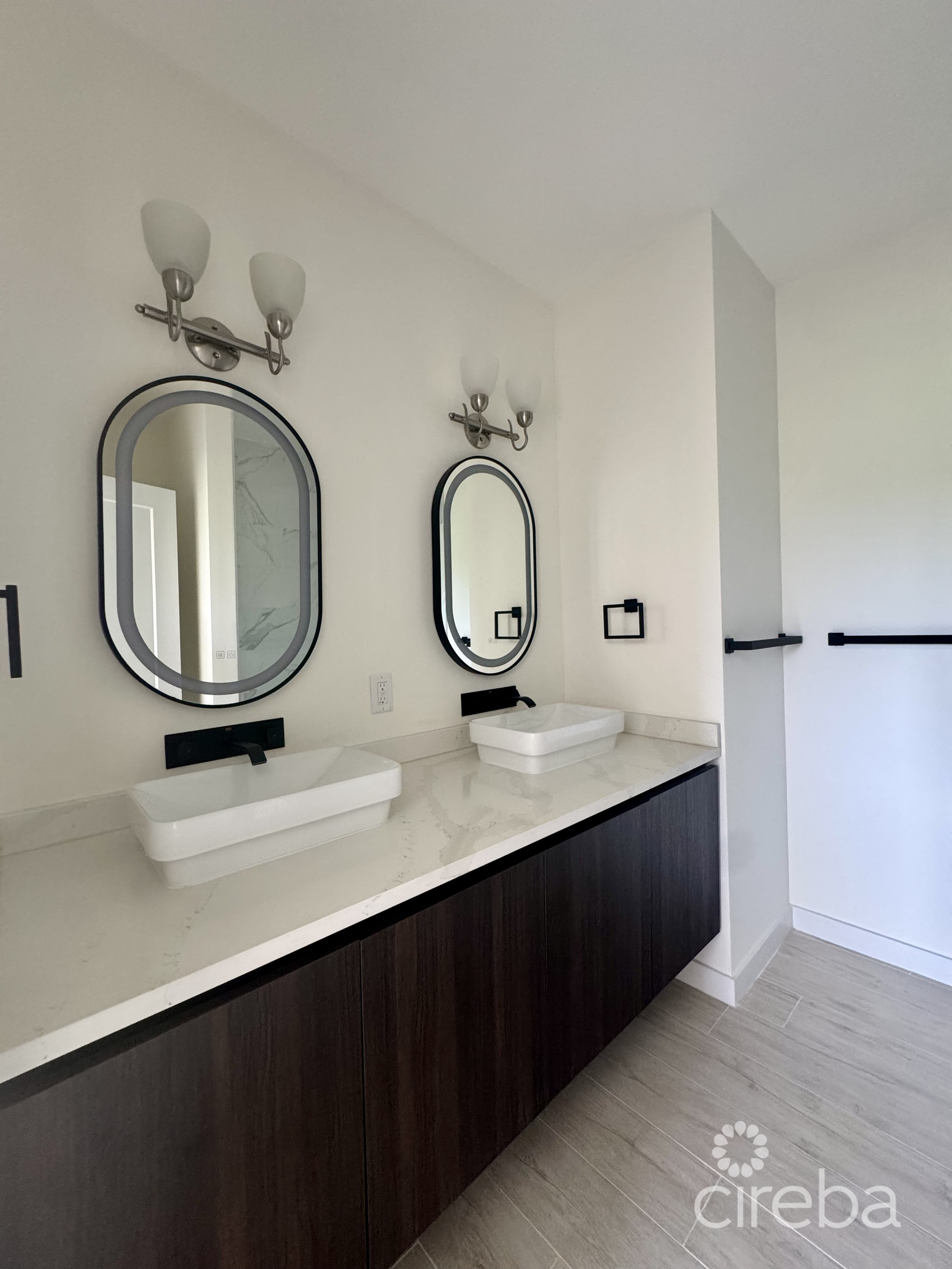 BRAND NEW CONSTRUCTION- EUPHORIA UNIT #2