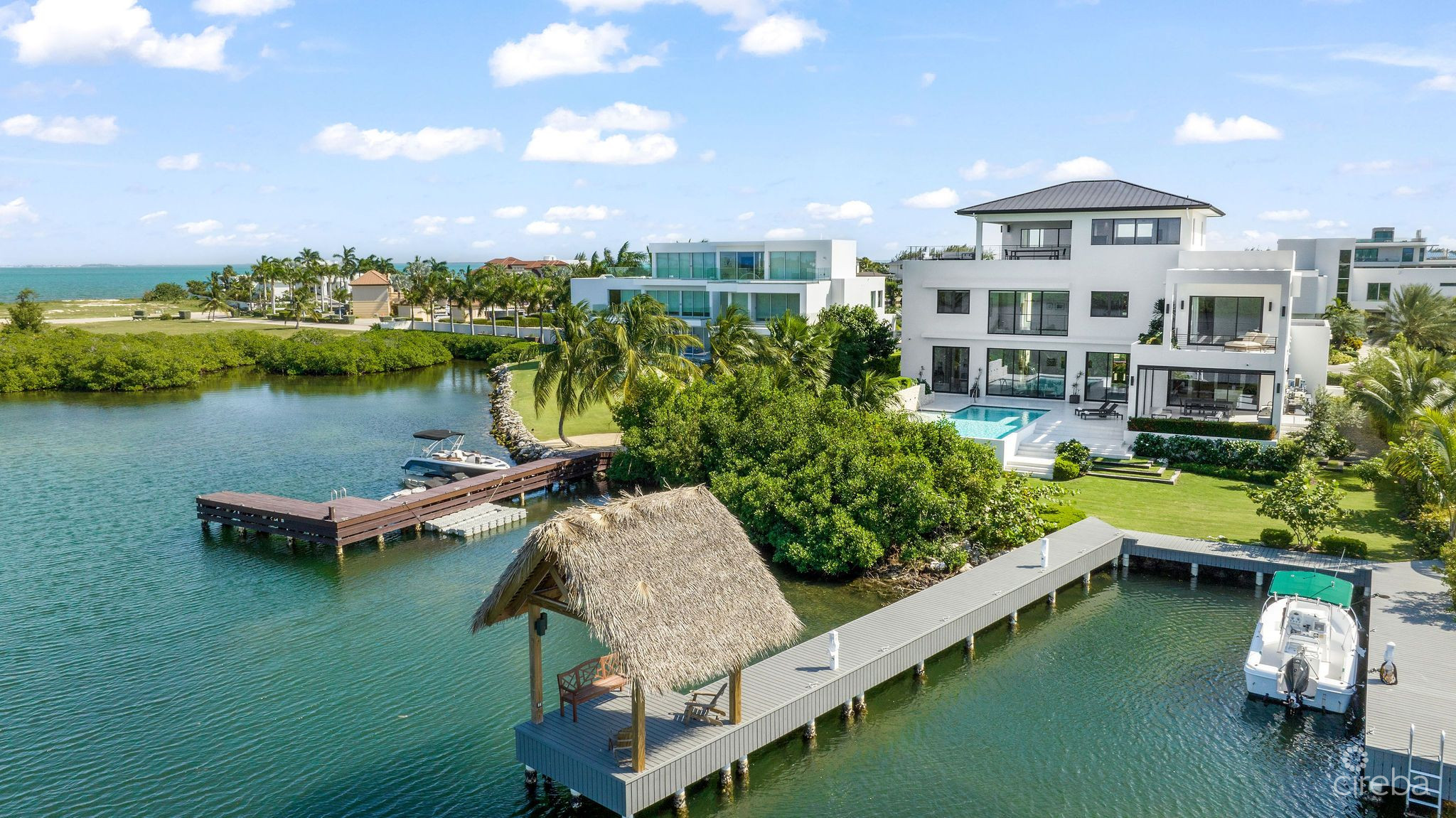 60 LALIQUE PENINSULA QUAY – LAID-BACK LUXURY FAMILY HOME IN CRYSTAL HARBOUR