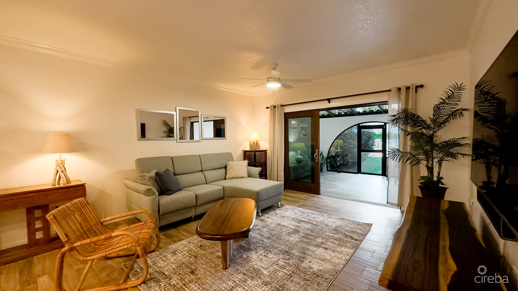 CANAL FRONT TOWNHOUSE, SMB CORRIDOR- SAFE HARBOUR