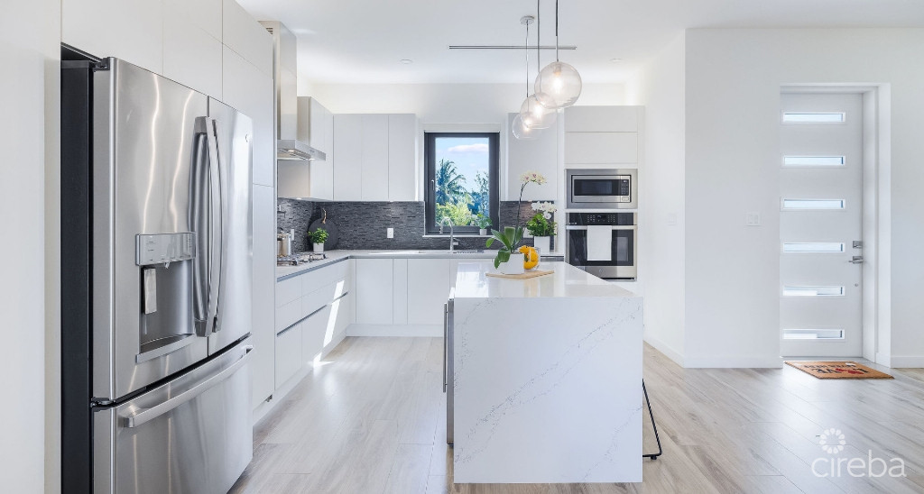 PARAISO RESIDENCES #7 – PRE-CONSTRUCTION