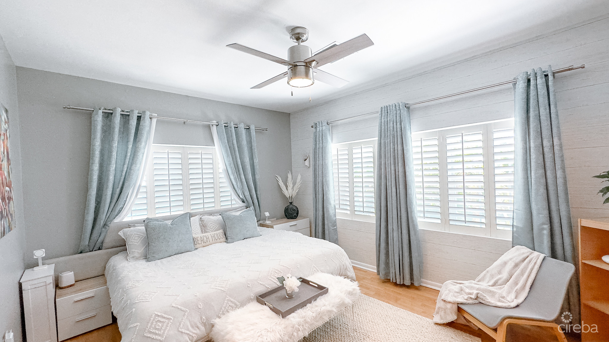 SOUTH SOUND 4 BED HOME -SUNRISE