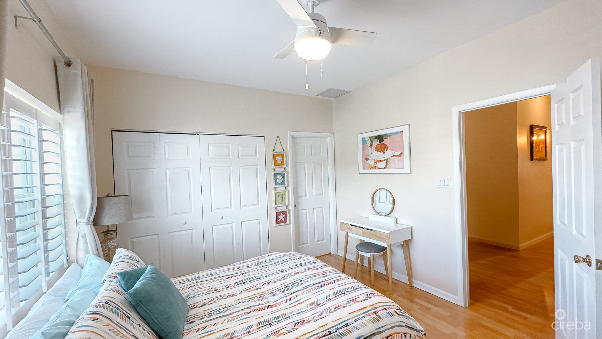 SOUTH SOUND 4 BED HOME -SUNRISE