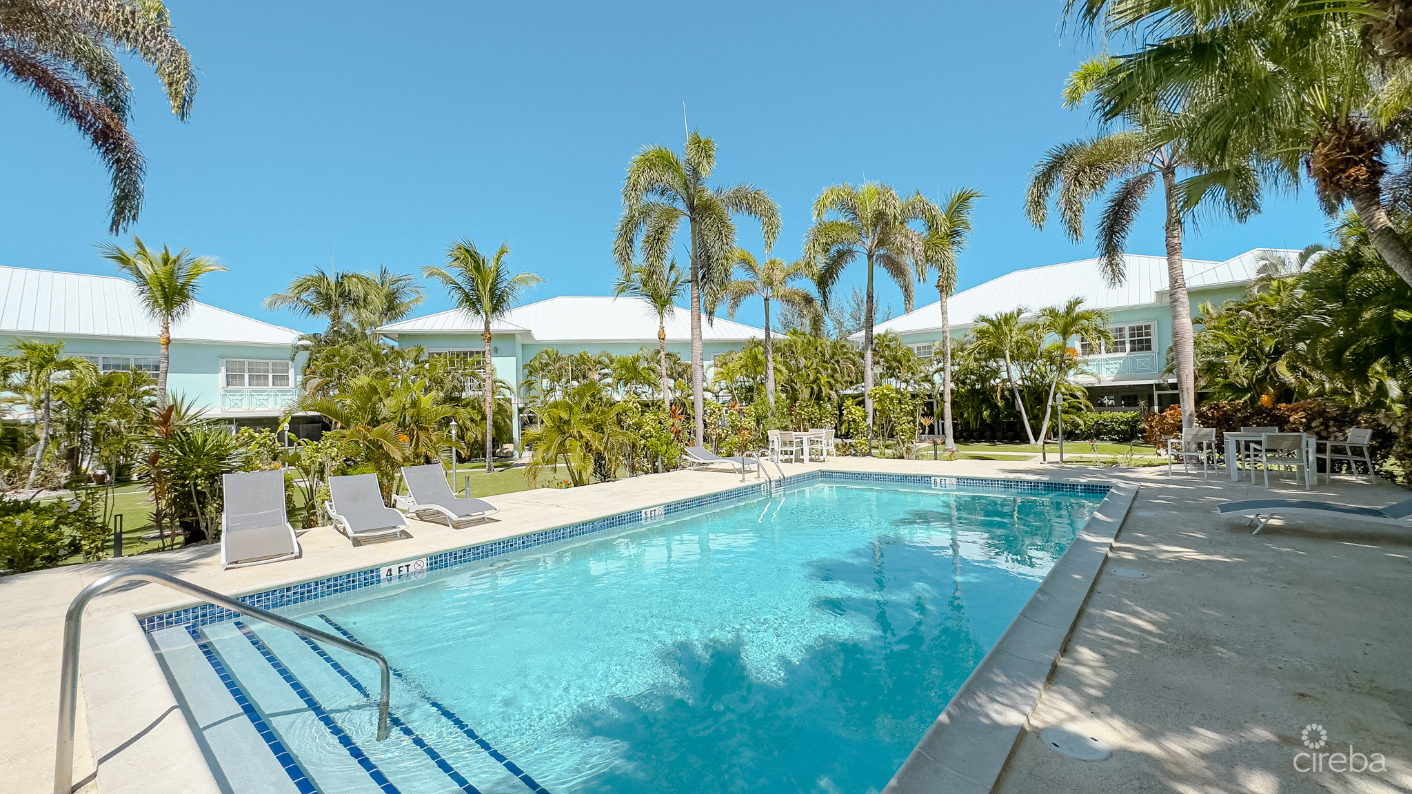 SOUTH SOUND 4 BED HOME -SUNRISE