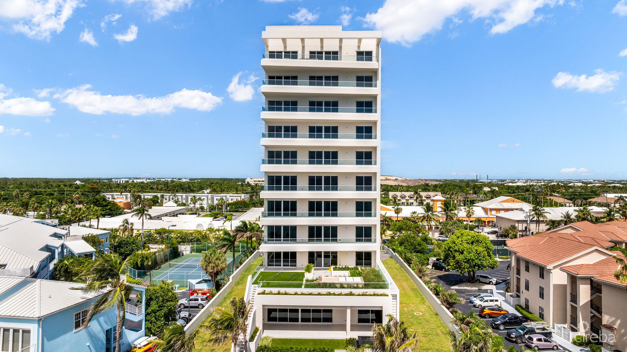 AQUA 1 – LUXURY CONDO ON SEVEN MILE BEACH
