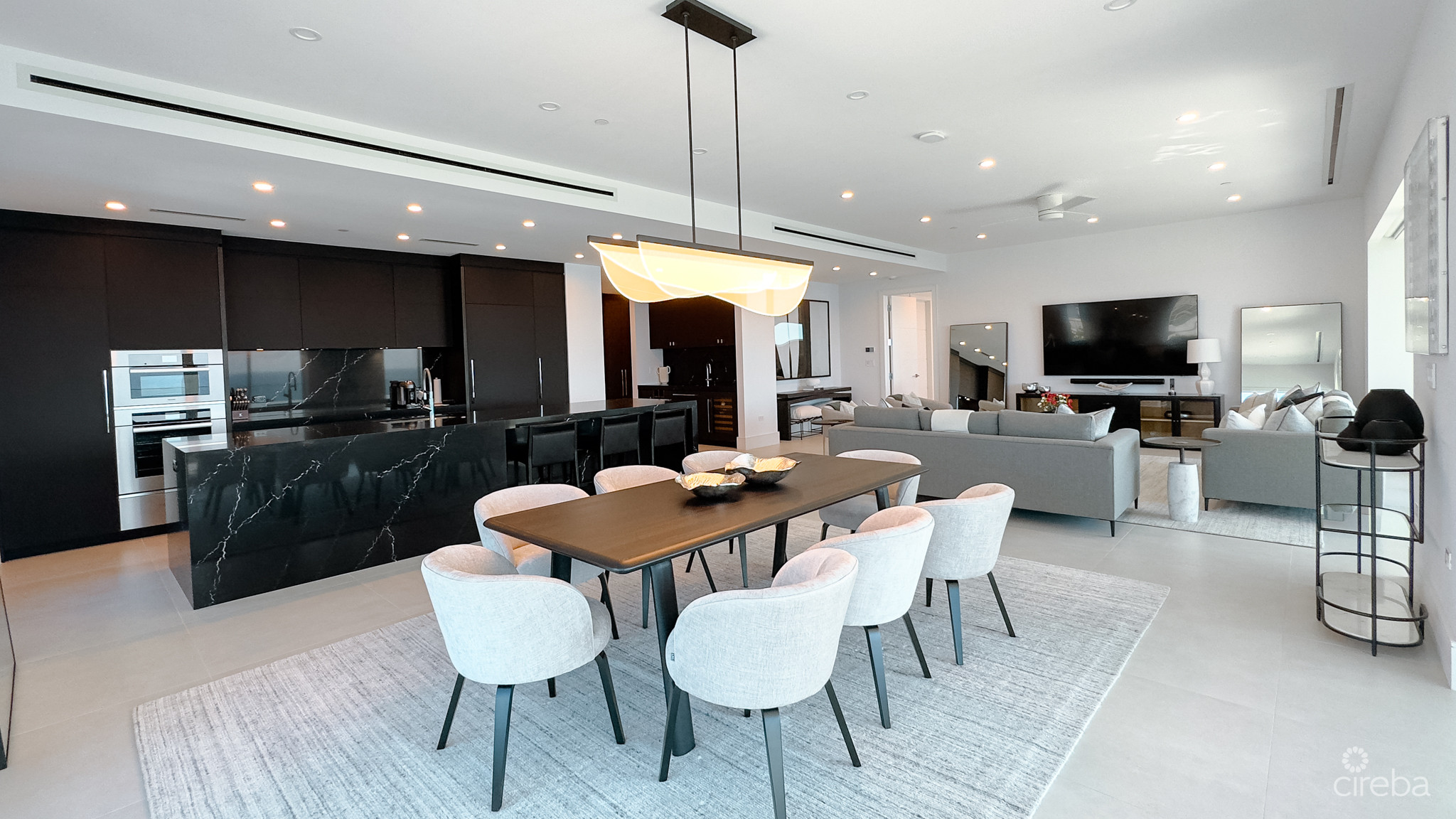 AQUA RESIDENCE 7 – LUXURY SEVEN MILE BEACH CONDO (FULLY FURNISHED)