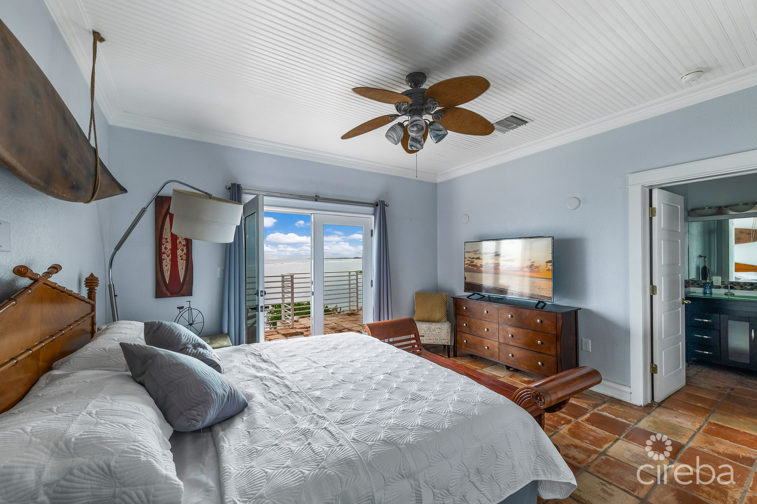 SOUTHERN AYR, OCEANFRONT HOME ( SEALED BID DEADLINE 15TH OCT 2025)