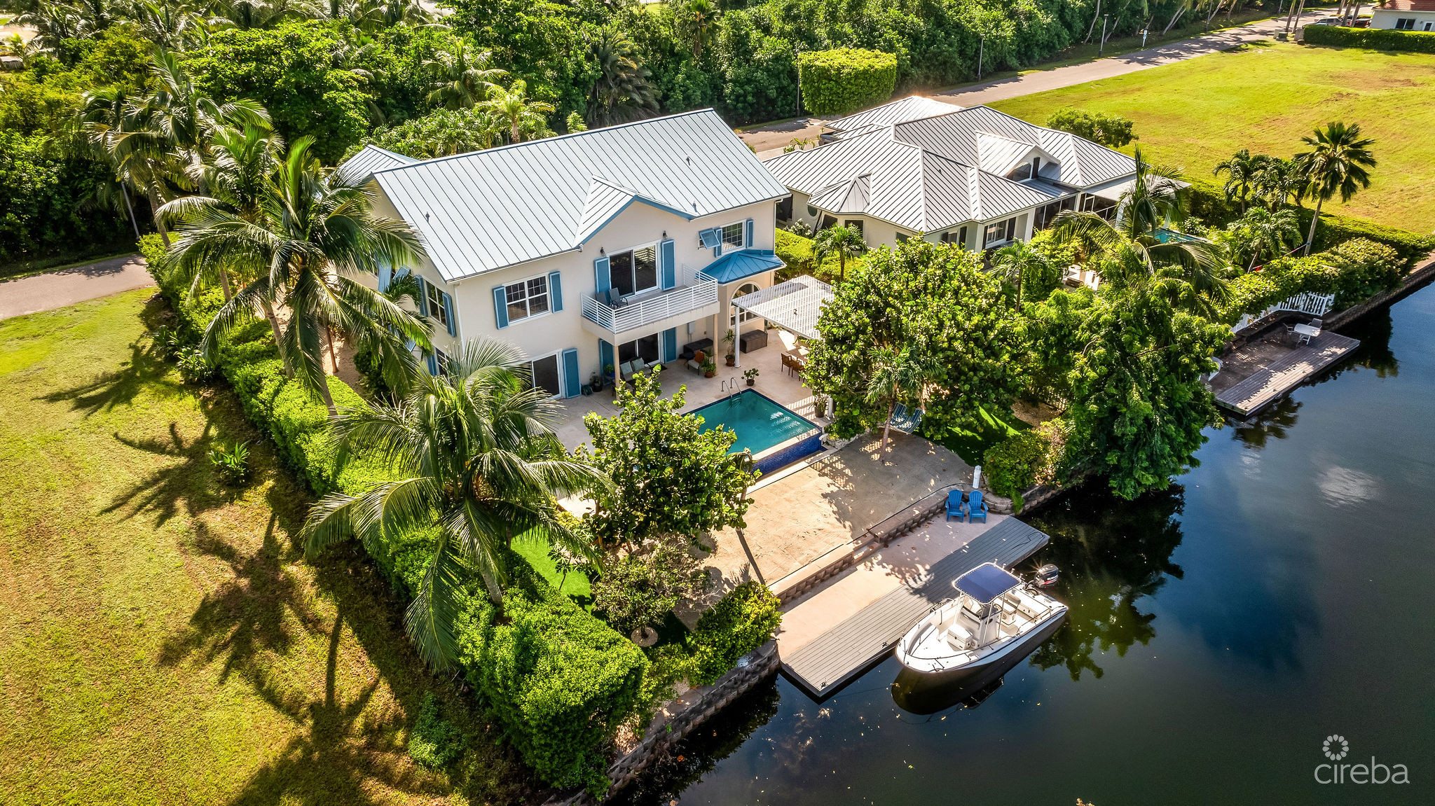 BIMINI DRIVE  – GRAND HARBOUR | EXCLUSIVE 5-BED WATERFRONT HOME