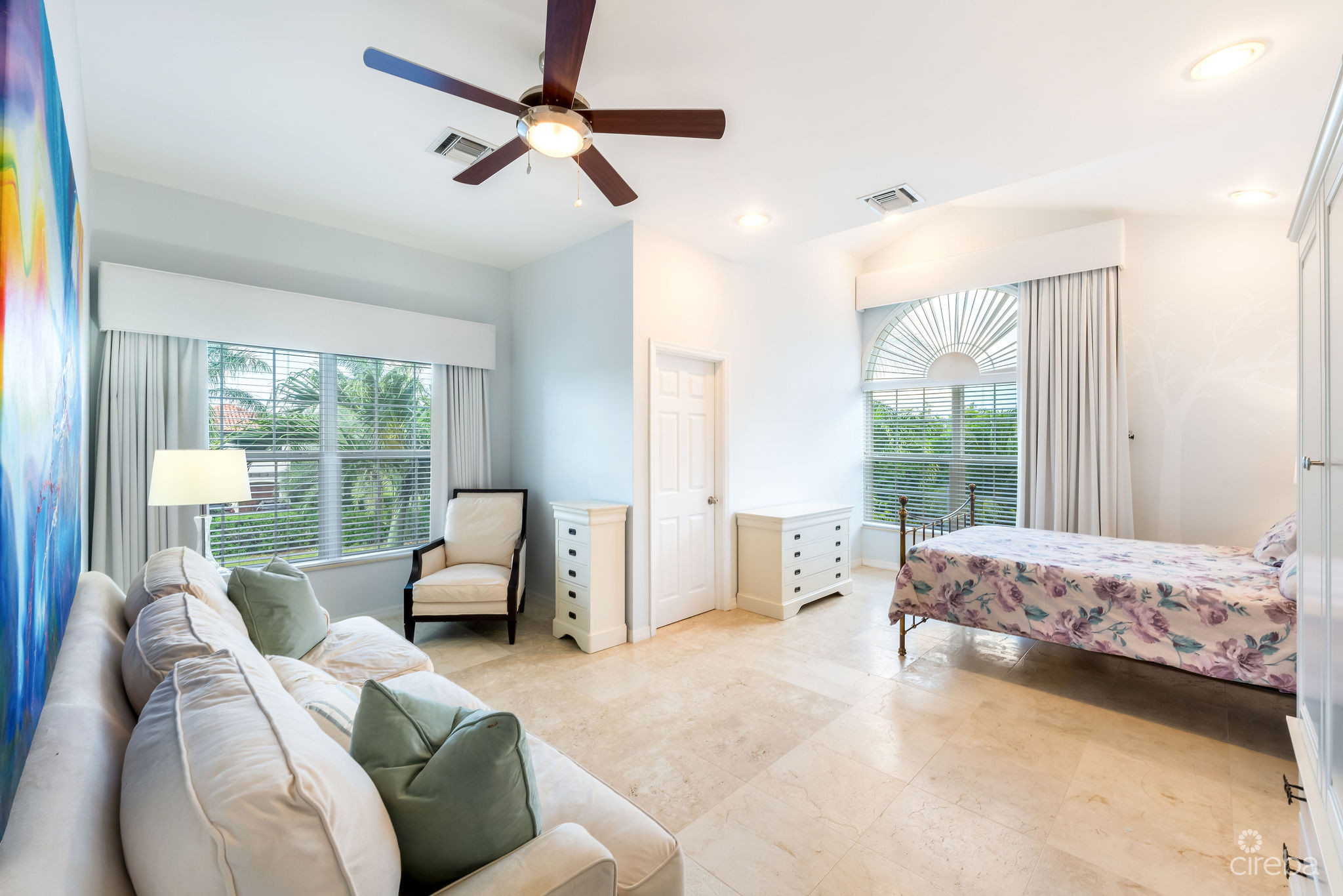 BIMINI DRIVE  – GRAND HARBOUR | EXCLUSIVE 5-BED WATERFRONT HOME