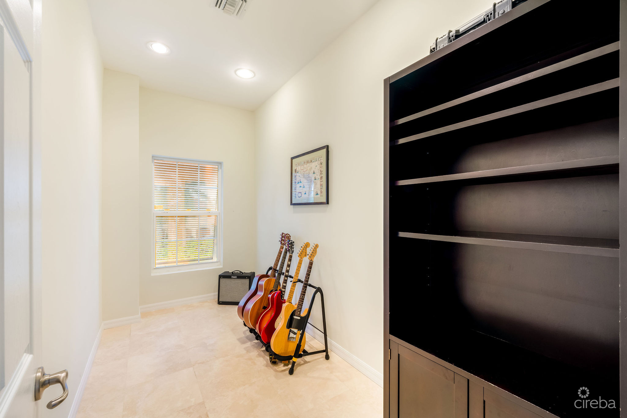 BIMINI DRIVE  – GRAND HARBOUR | EXCLUSIVE 5-BED WATERFRONT HOME