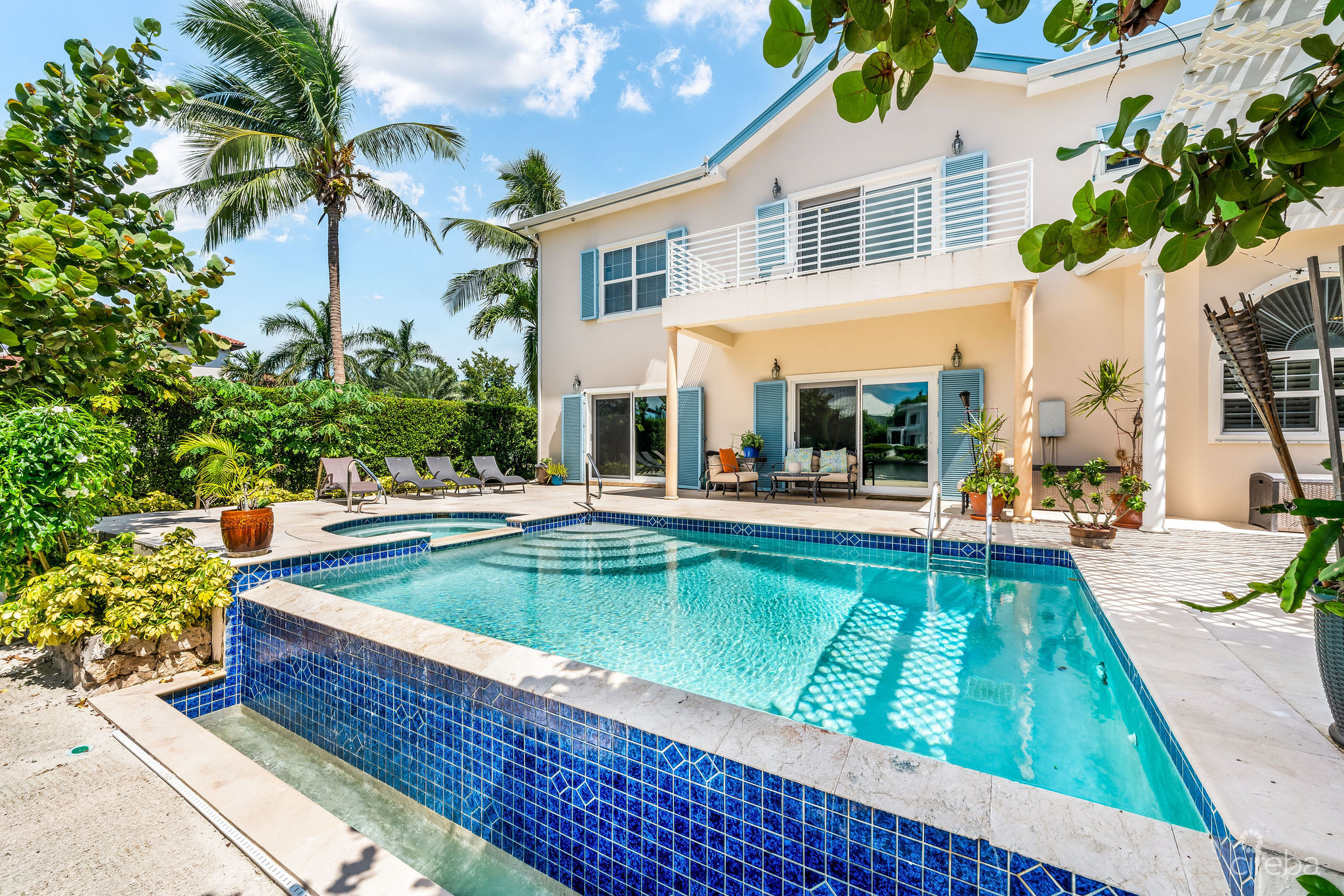 BIMINI DRIVE  – GRAND HARBOUR | EXCLUSIVE 5-BED WATERFRONT HOME