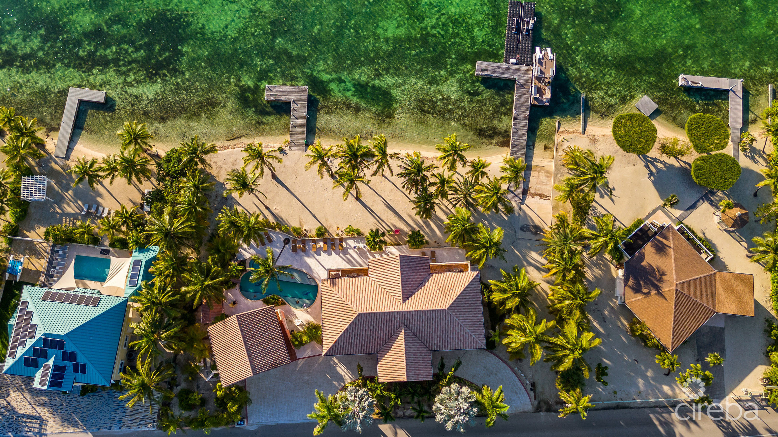 PIECES OF EIGHT, RUM POINT ESTATE
