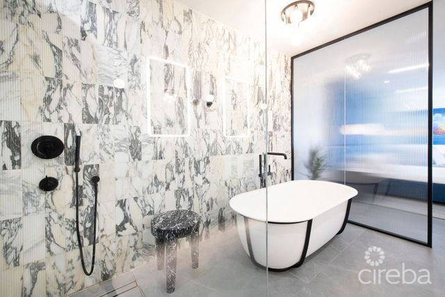 RITZ-CARLTON RESIDENCES #509