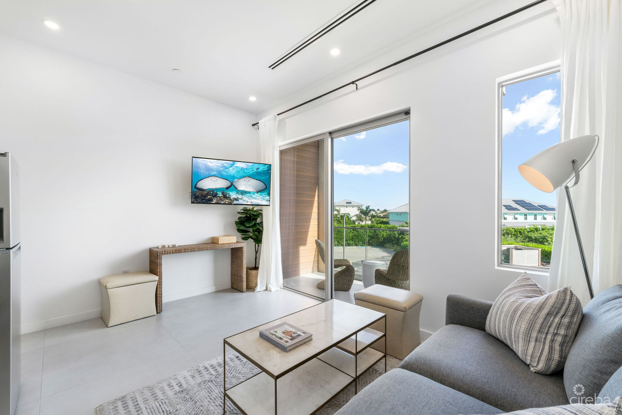 HARBOUR WALK RESIDENCES | CHIC 1-BED