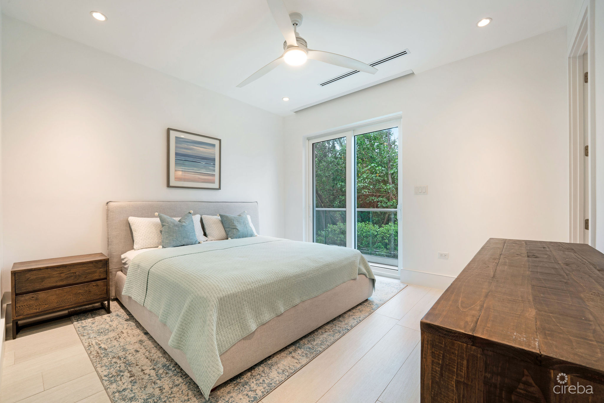 SOUTH BAY RESIDENCES  – 4 BED | 4 BATH OCEANVIEW