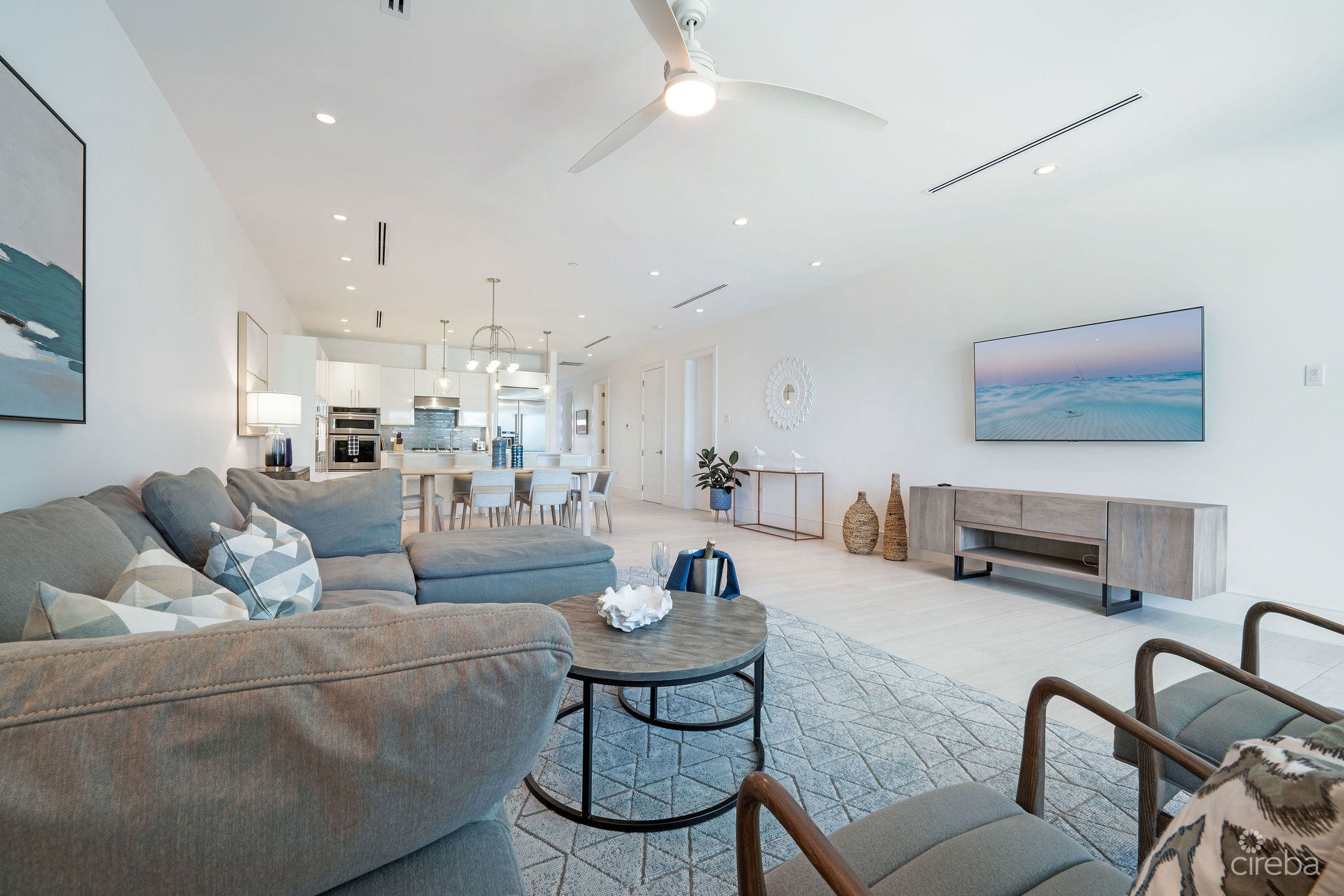 SOUTH BAY RESIDENCES  – 4 BED | 4 BATH OCEANVIEW