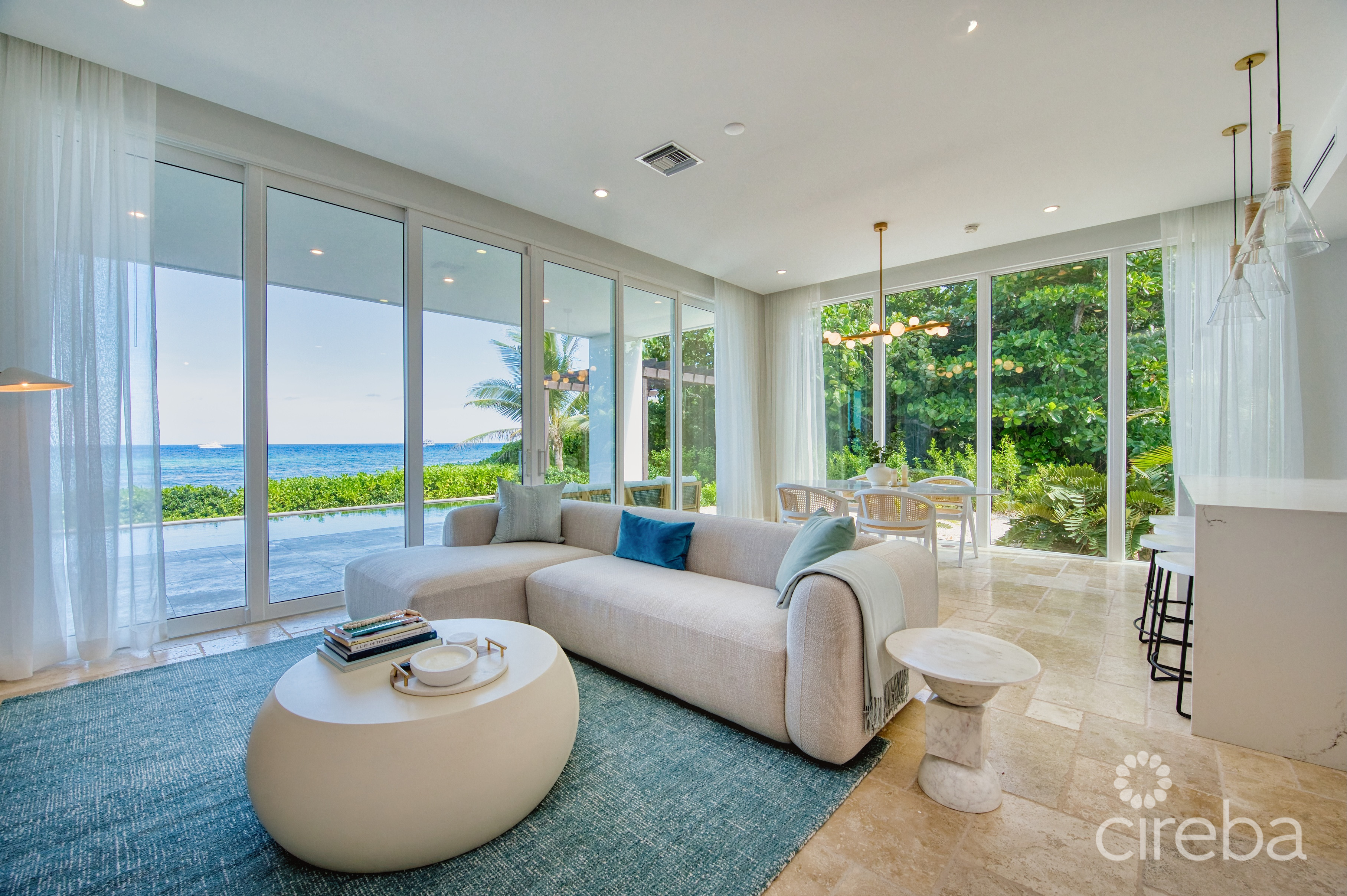 SEASIDE HIDEAWAY – FULLY RENOVATED BEACHFRONT GEM