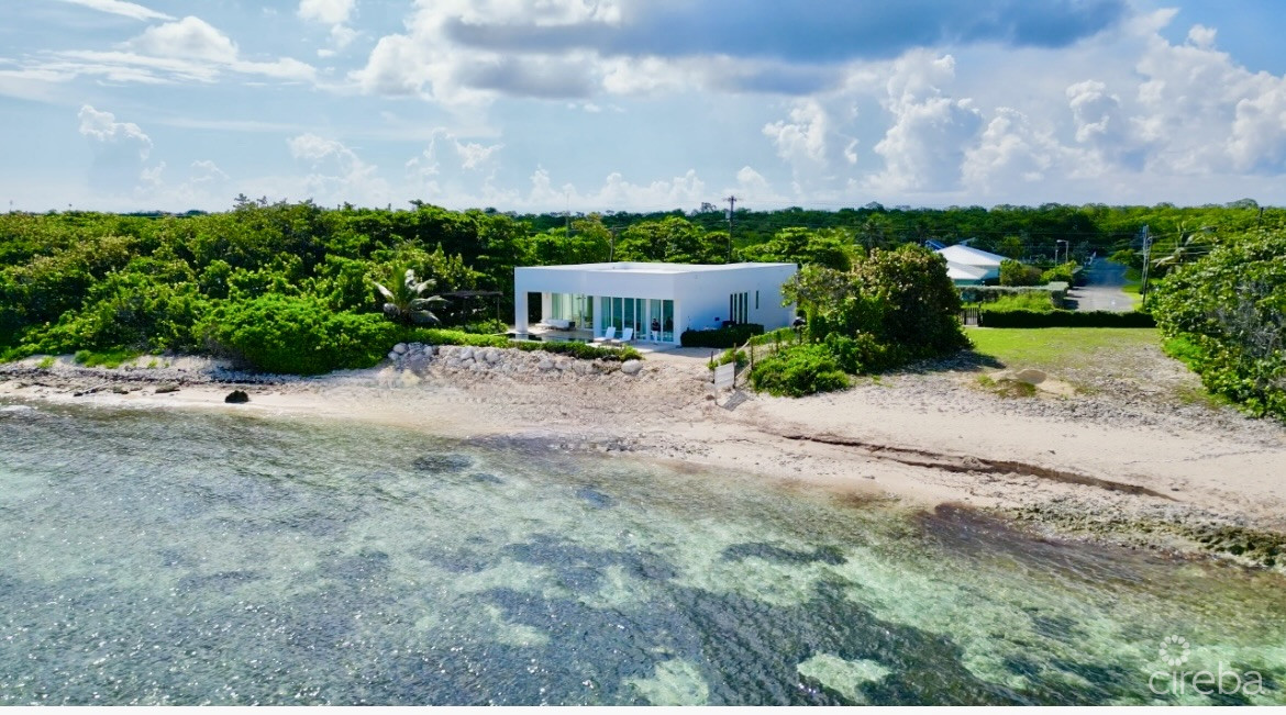 SEASIDE HIDEAWAY – FULLY RENOVATED BEACHFRONT GEM