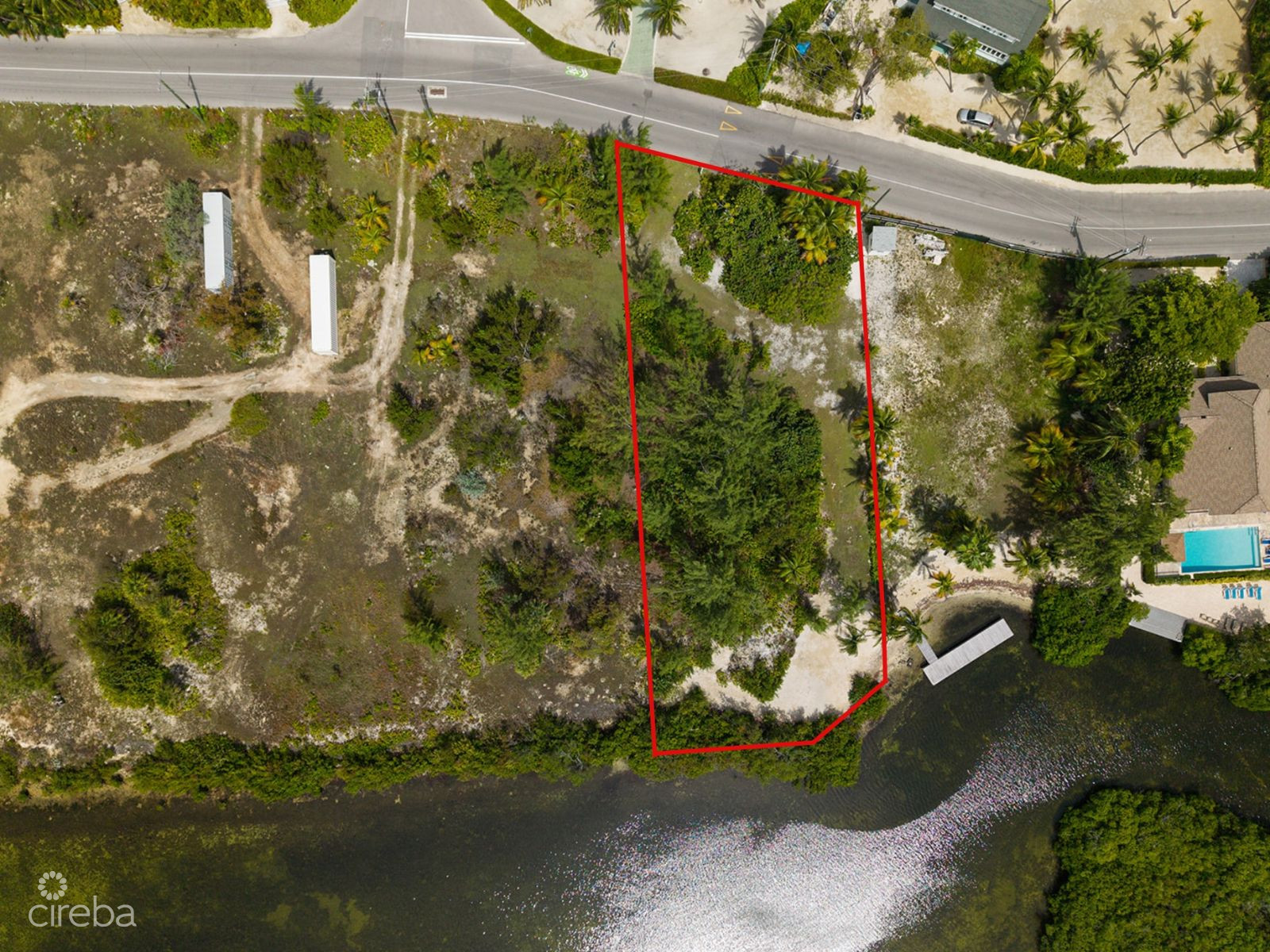 WATER CAY – AMAZING BEACHFRONT LOT  .56 ACRES