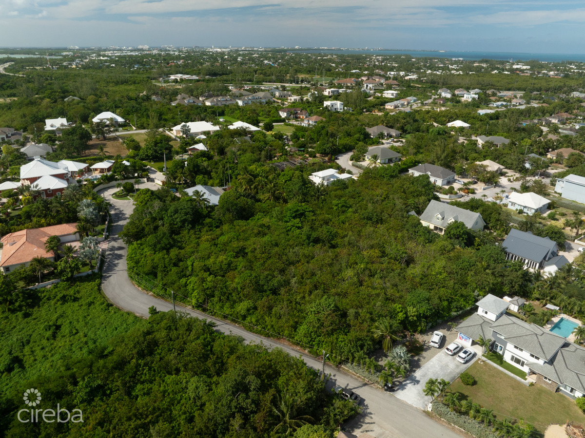 RESIDENTIAL LOT, MIDSUMMER DR, 0.60 ACRES