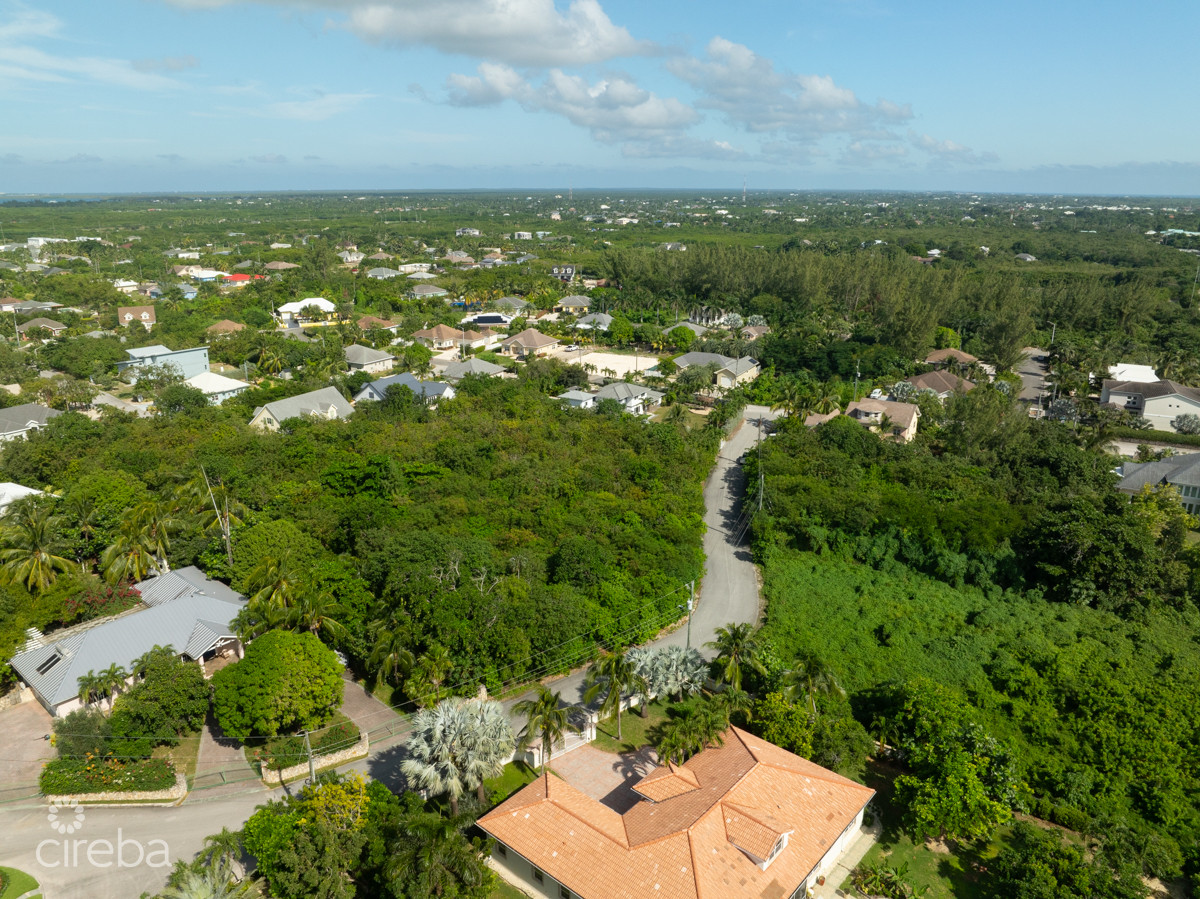 RESIDENTIAL LOT, MIDSUMMER DR, 0.60 ACRES
