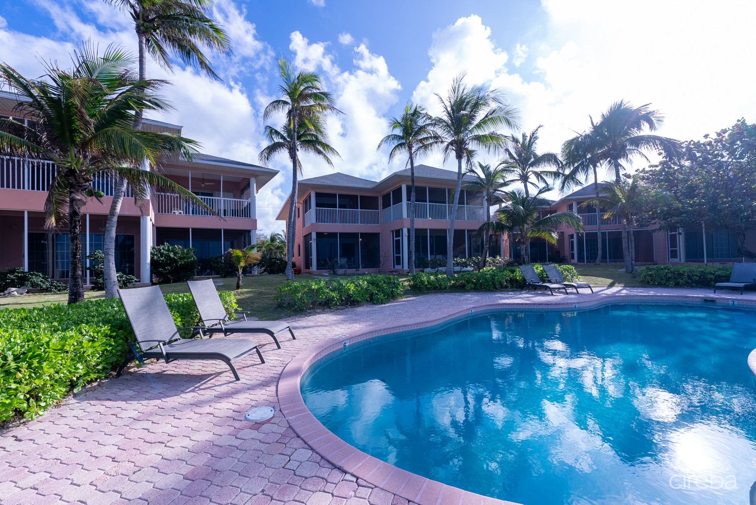 SPACIOUS OCEANFRONT CONDO WITH STUNNING VIEWS – NORTHERN LIGHTS #6