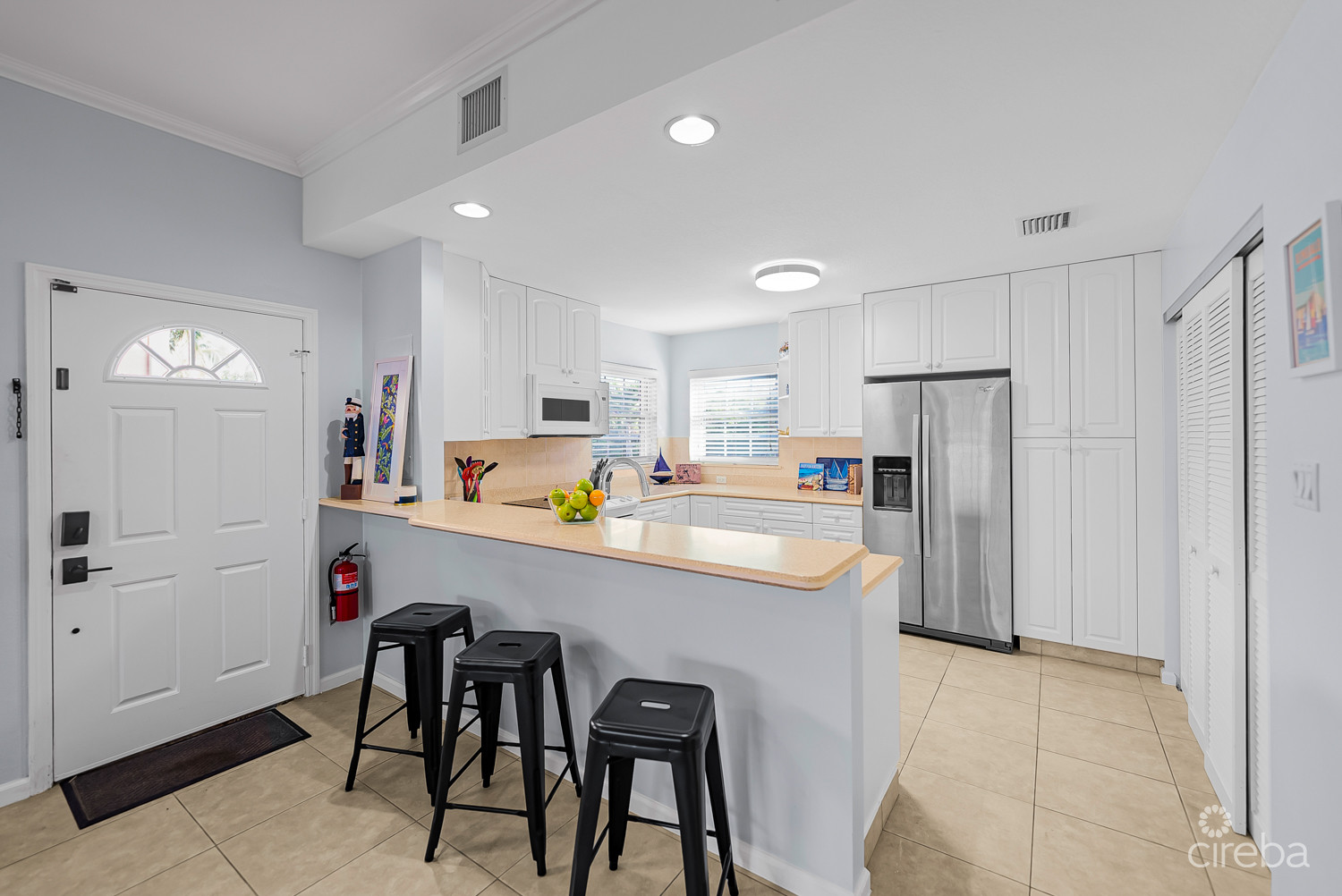 SPACIOUS OCEANFRONT CONDO WITH STUNNING VIEWS – NORTHERN LIGHTS #6