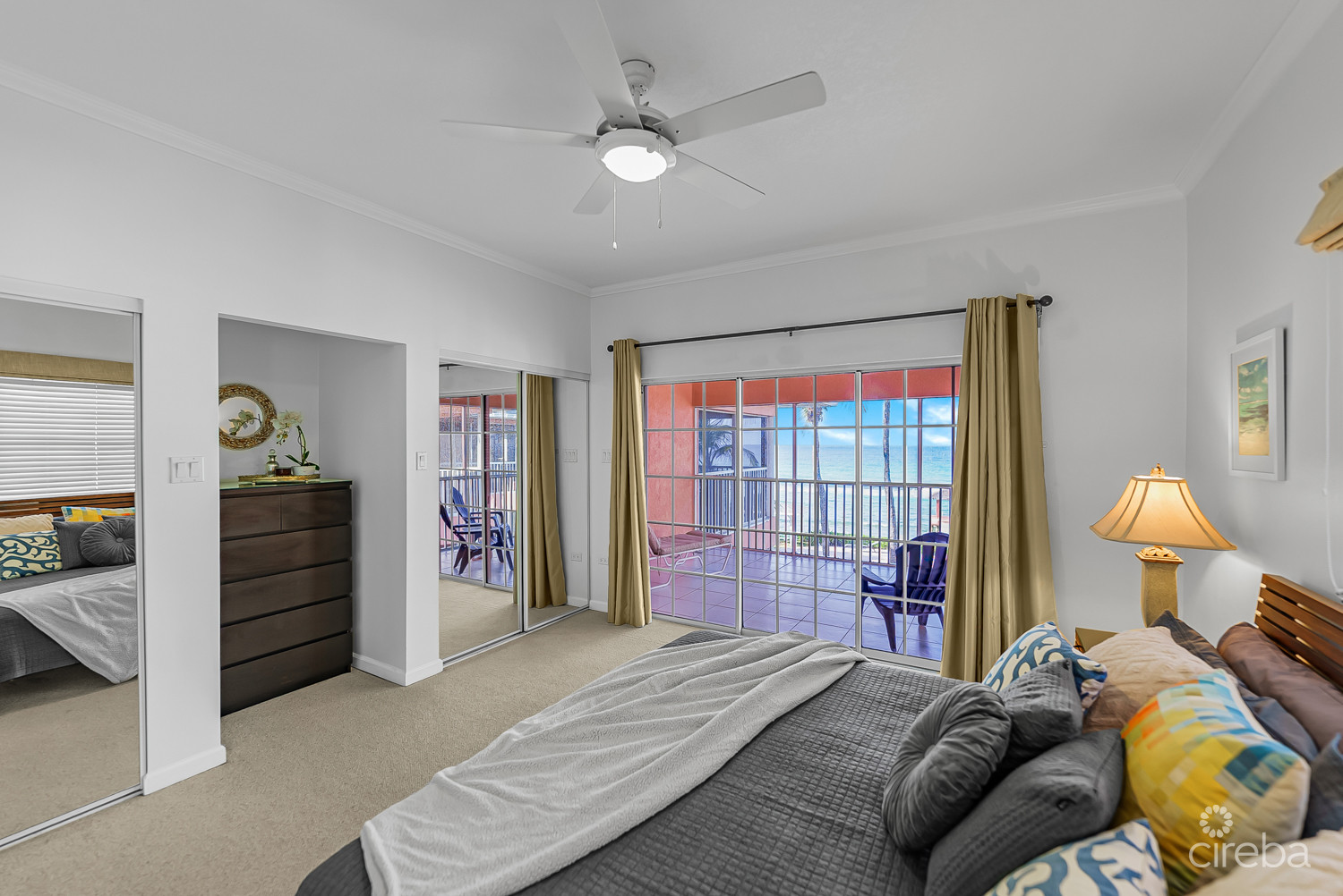 SPACIOUS OCEANFRONT CONDO WITH STUNNING VIEWS – NORTHERN LIGHTS #6
