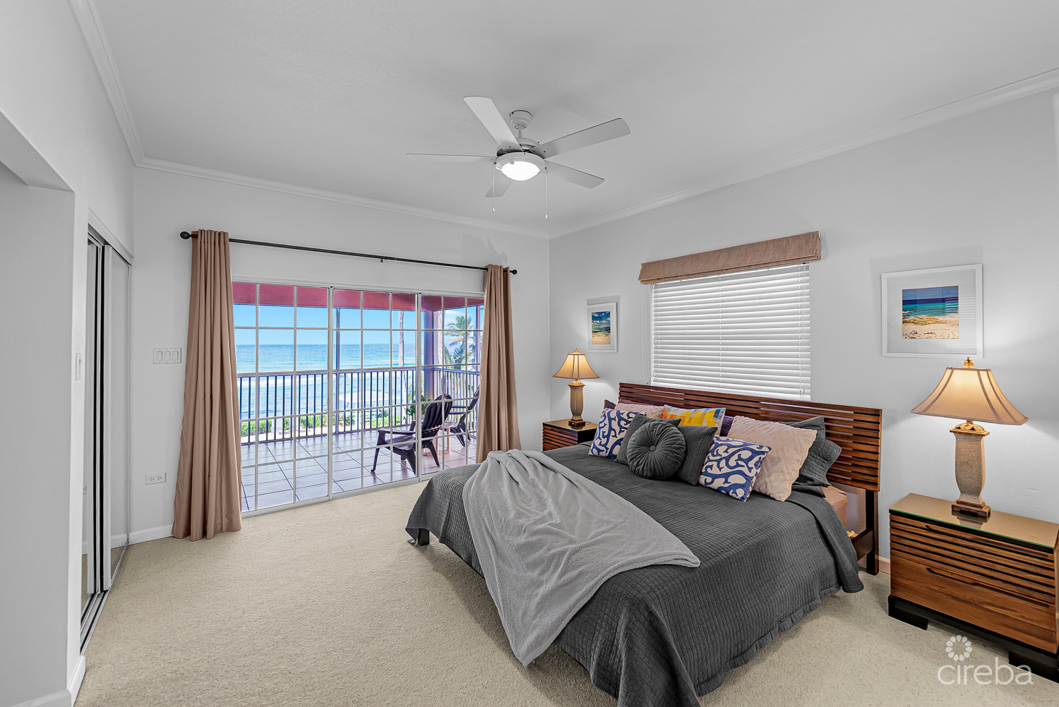 SPACIOUS OCEANFRONT CONDO WITH STUNNING VIEWS – NORTHERN LIGHTS #6
