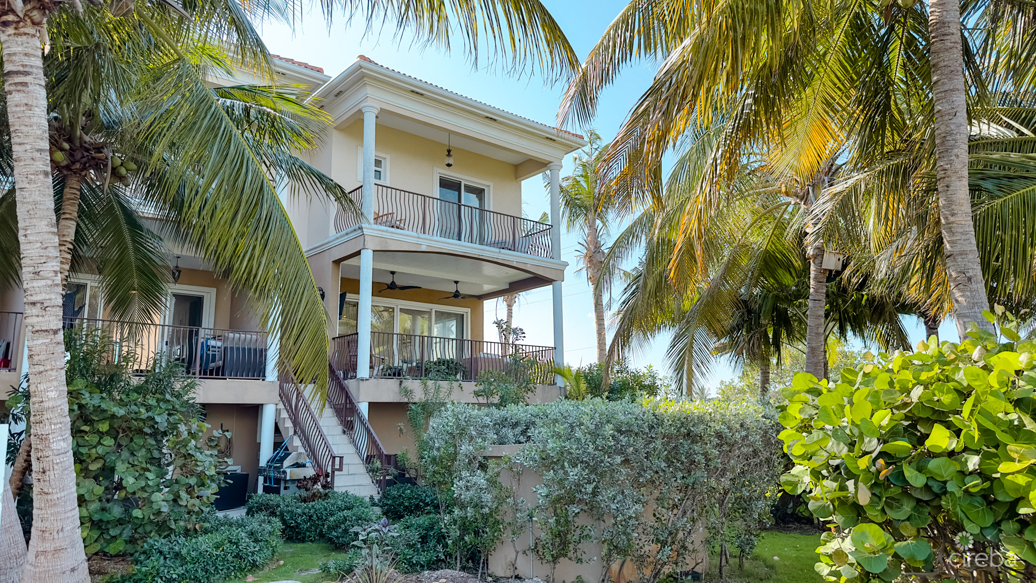 TURNBERRY VILLAS, CRYSTAL HARBOUR