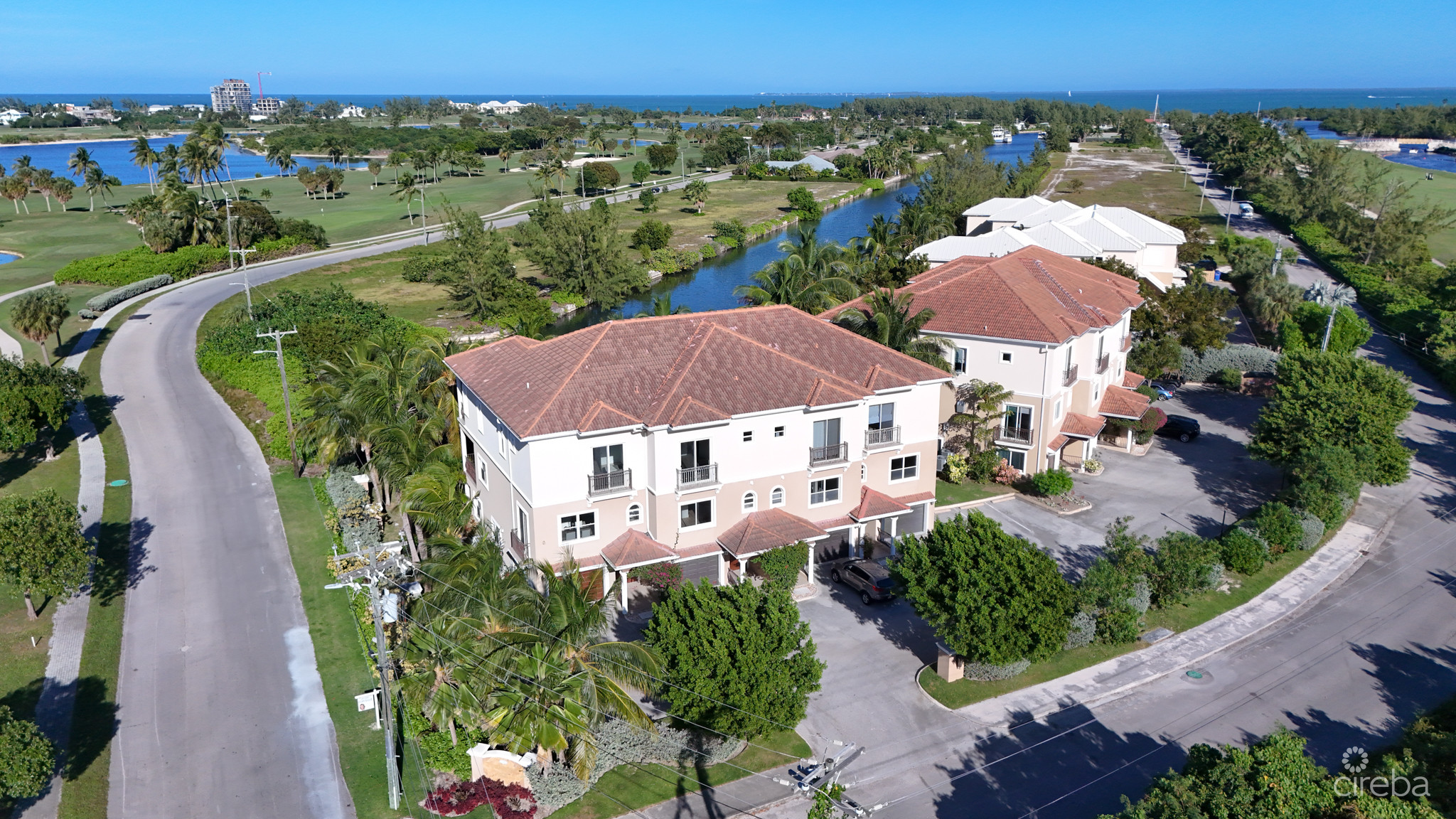 TURNBERRY VILLAS, CRYSTAL HARBOUR