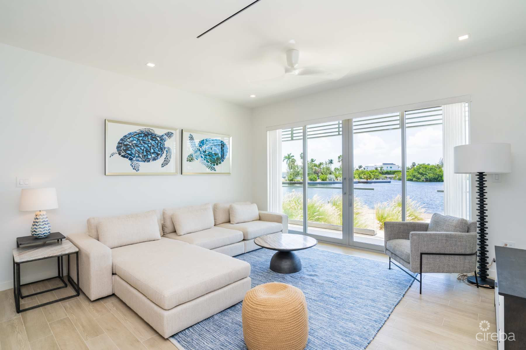 ONE CANAL POINT 512 WITH 30FT BOAT DOCK