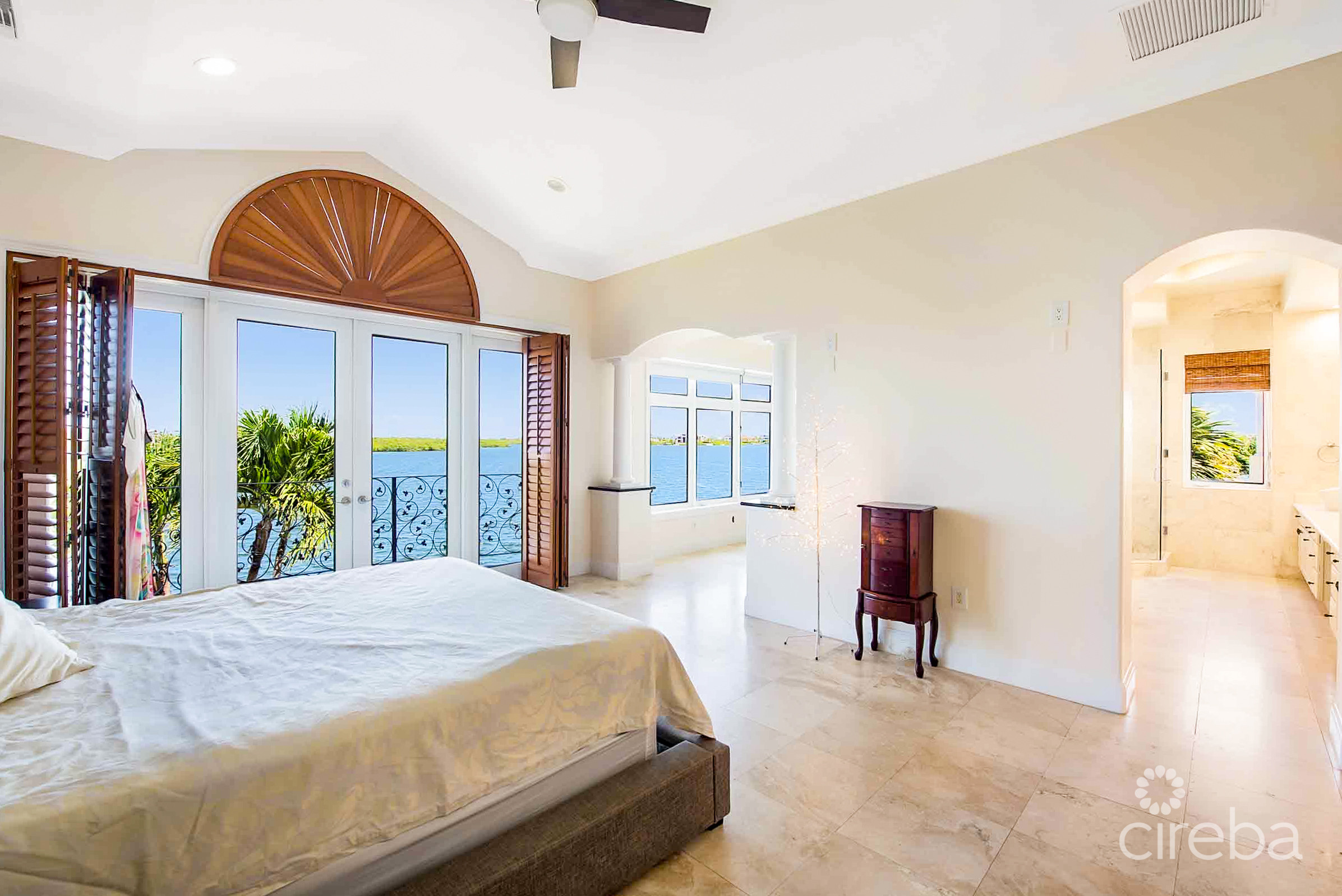VISCAYA HOME, GOVERNOR’S HARBOUR CREEK