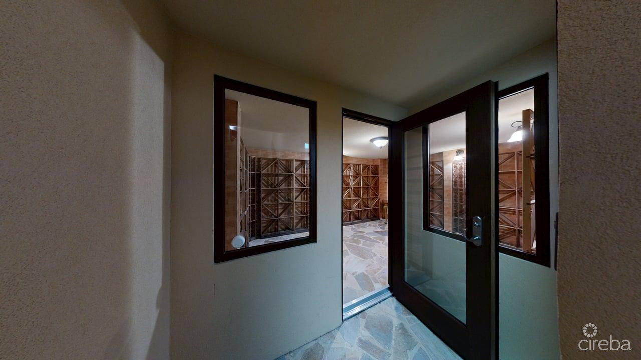 VISCAYA HOME, GOVERNOR’S HARBOUR CREEK