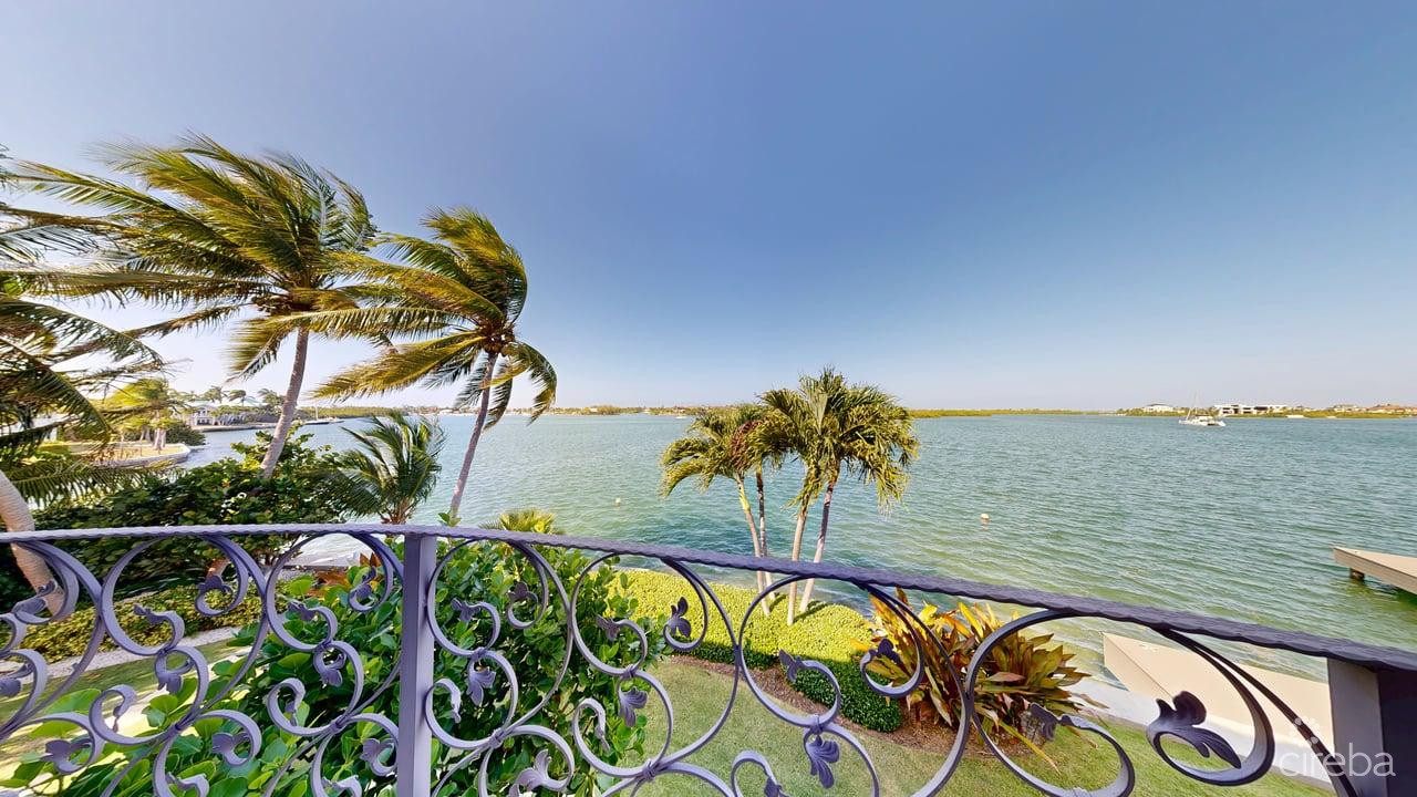 VISCAYA HOME, GOVERNOR’S HARBOUR CREEK