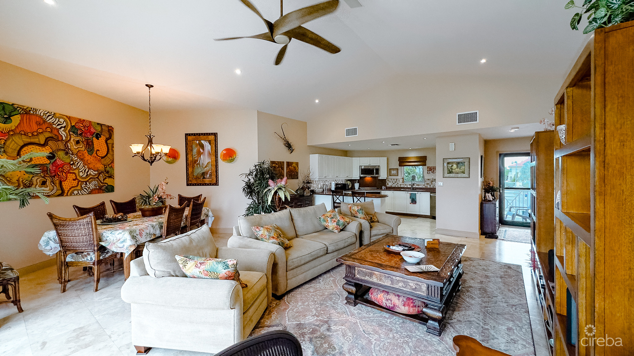 RALEIGH HARBOUR  PENTHOUSE WITH  DOCK