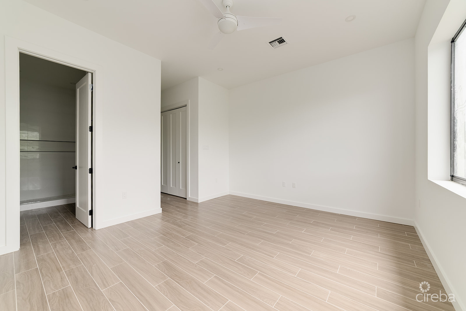 PRIVE STYLISHLY UPGRADED 2B/2.5B UNIT