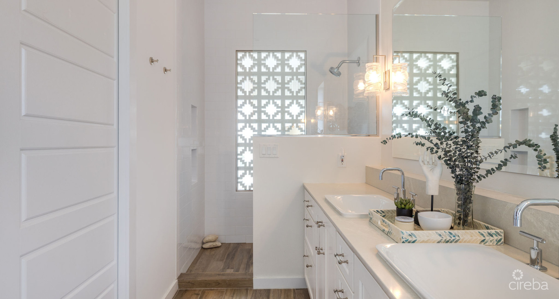 SHORE CLUB #4  STUNNING CONDO WITH UNOBSTRUCTED OCEAN VIEWS