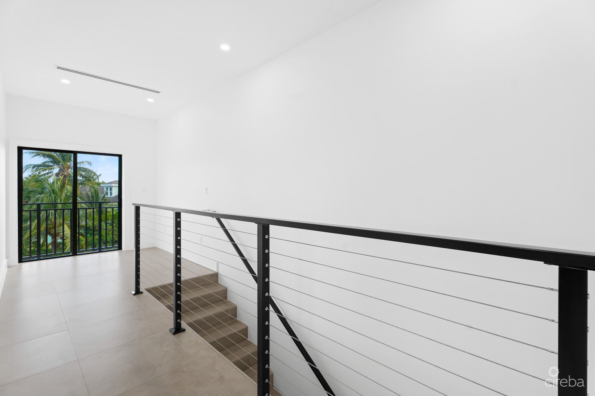 #1 BRAND NEW 3 BED 3.5 BATH DUPLEX –  LOOKOUT GARDENS