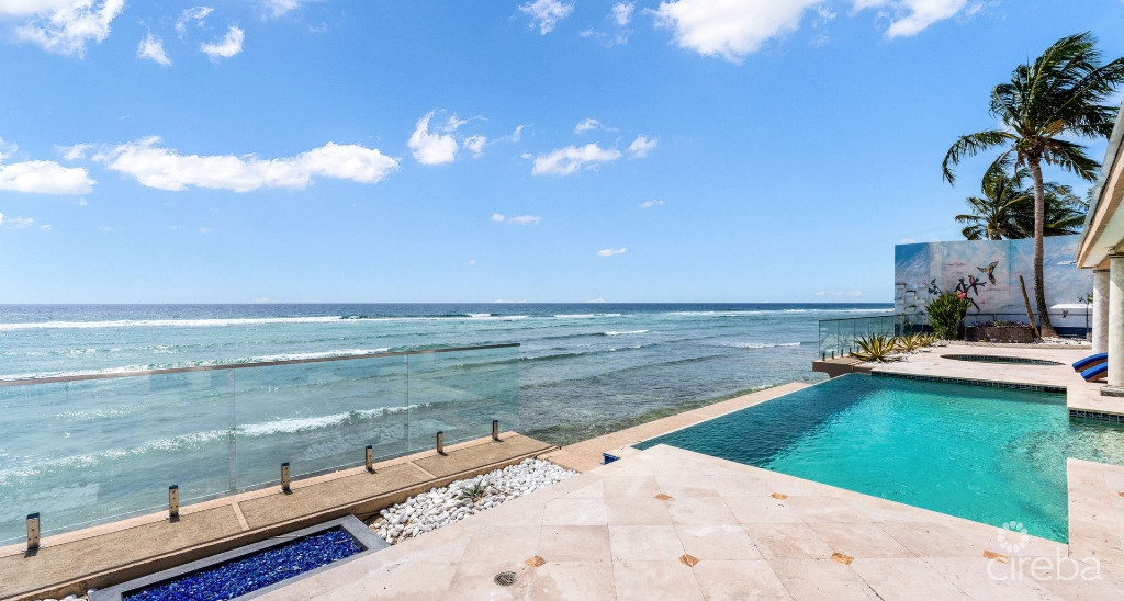 VILLA D’ESTE – PROSPECT POINT WATERFRONT HOME