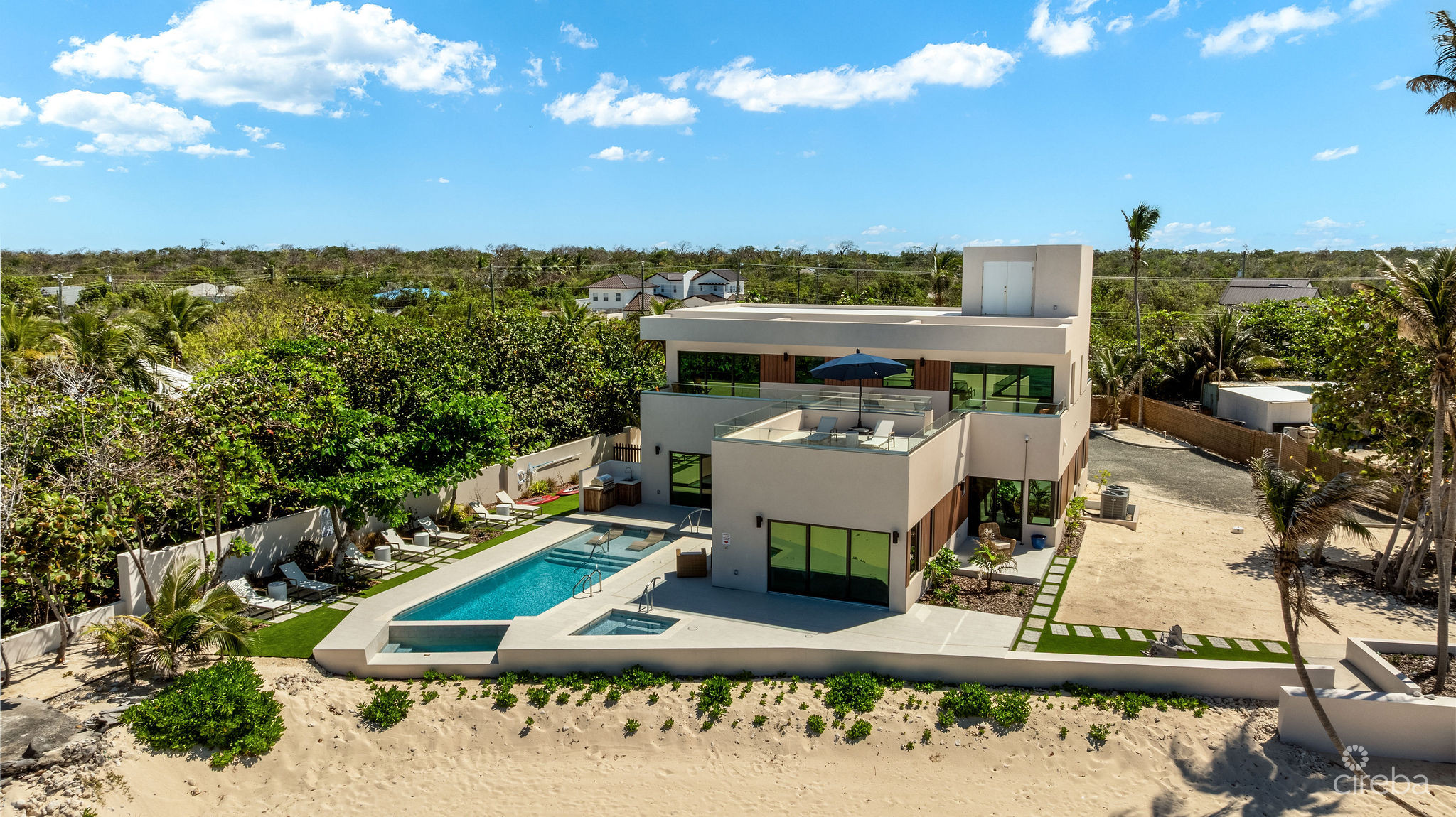 HALCYON POINT – EXPERIENCE  LUXURY FIRSTHAND