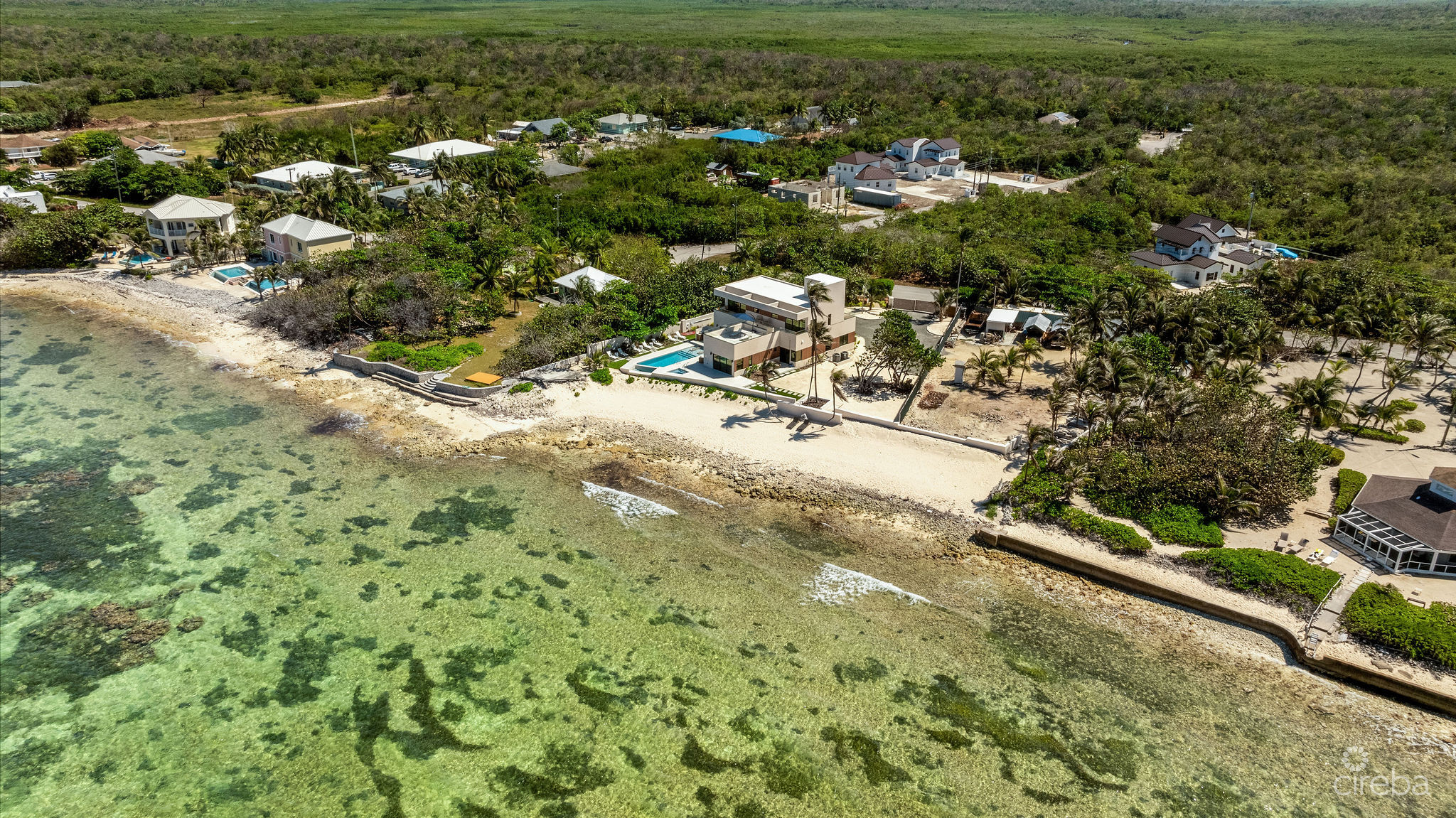 HALCYON POINT – EXPERIENCE  LUXURY FIRSTHAND