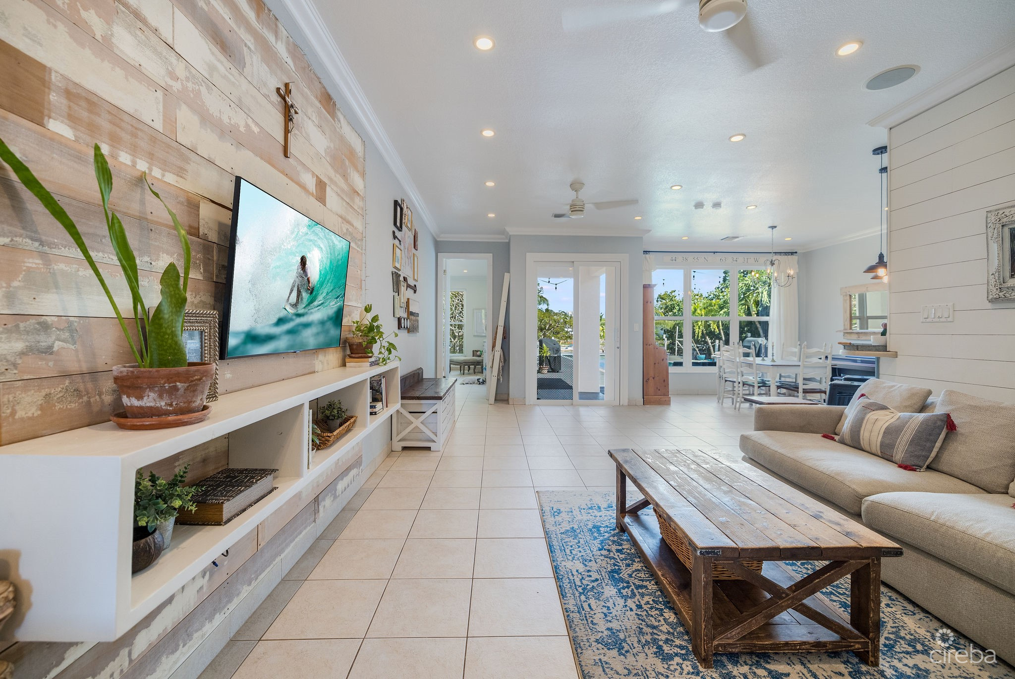 3 BEDROOM CANAL FRONT DUPLEX WITH POOL – 188 ABBEY WAY – UNIT 2
