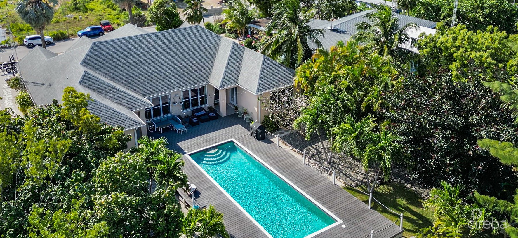 4,465 SF CANAL FRONT DUPLEX WITH POOL  (BOTH SIDES – OR INDIVIDUALLY)
