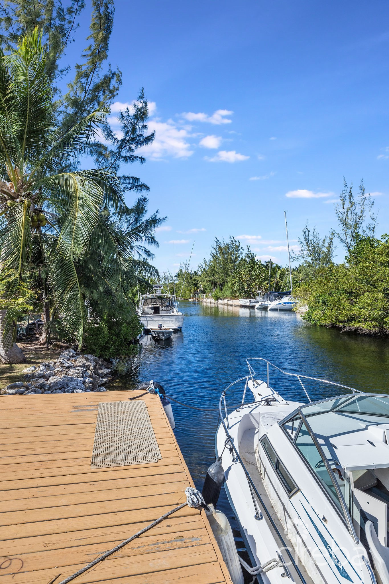 4,465 SF CANAL FRONT DUPLEX WITH POOL  (BOTH SIDES – OR INDIVIDUALLY)