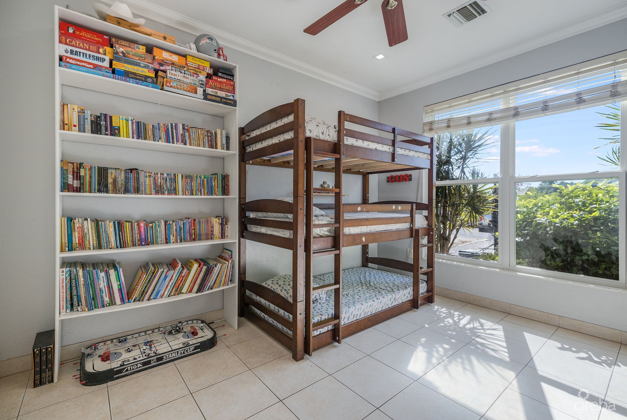 4,465 SF CANAL FRONT DUPLEX WITH POOL  (BOTH SIDES – OR INDIVIDUALLY)