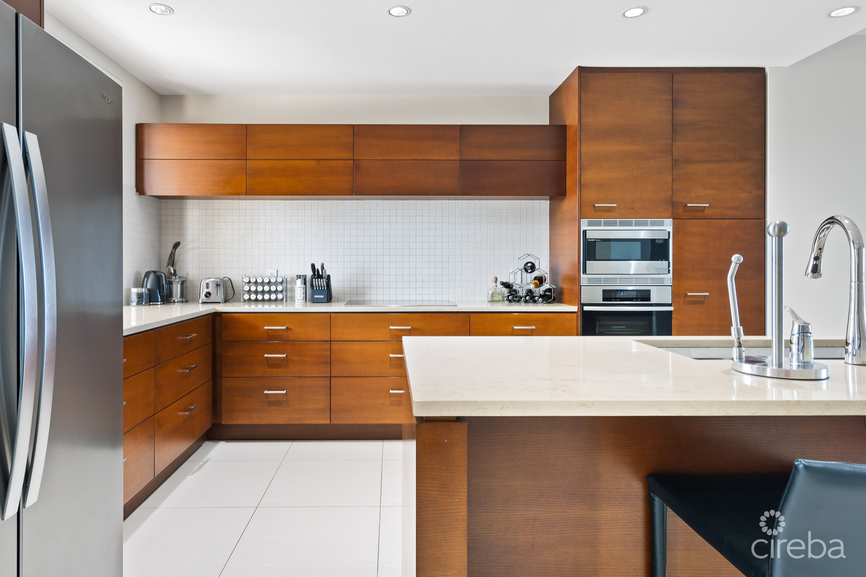 SEAVIEW 204