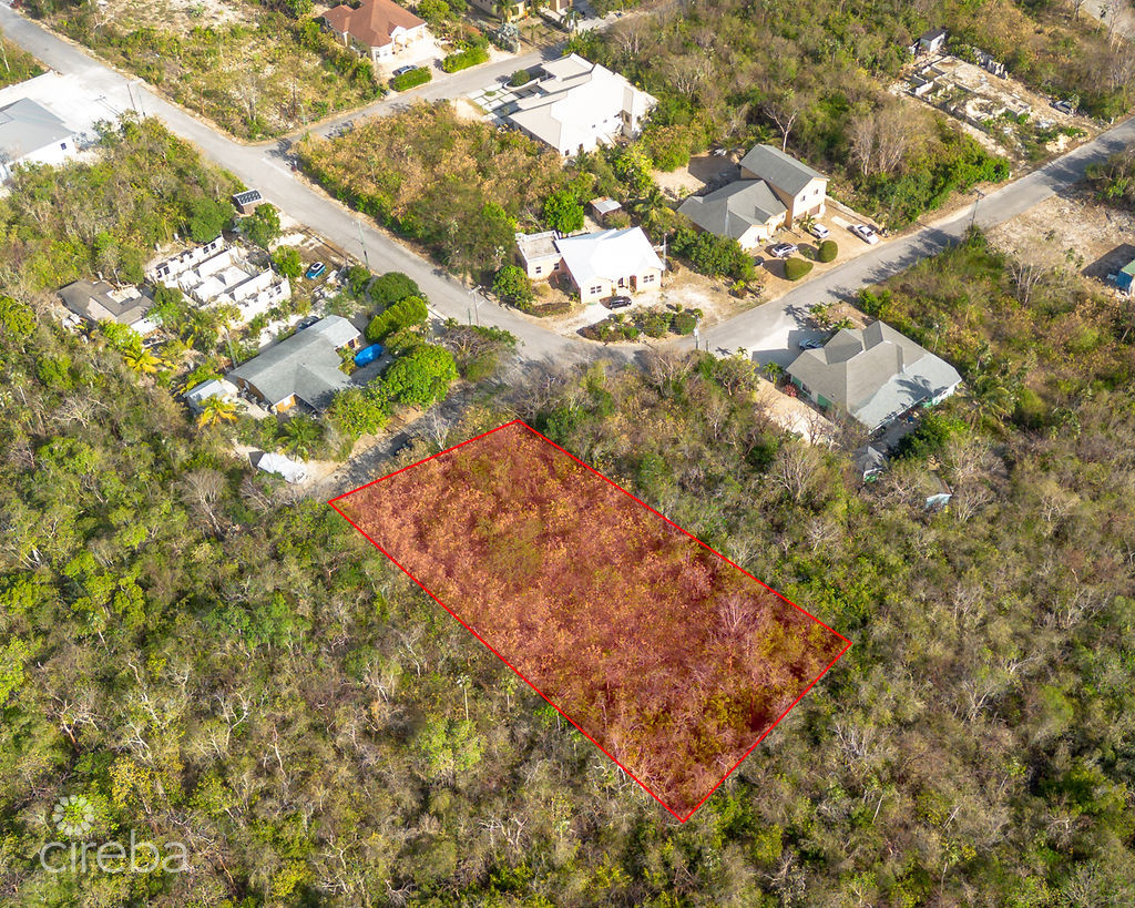 BEACH BAY LOT – 0.34 ACRE IN NATURE’S CIRCLE